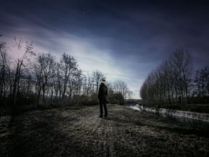 ¿Puedo tener un seguro de vida en España si resido en el extranjero?